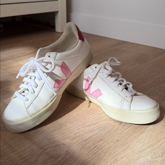 Veja Women's White and Pink Low-Top Sneakers - Picture 3 of 5